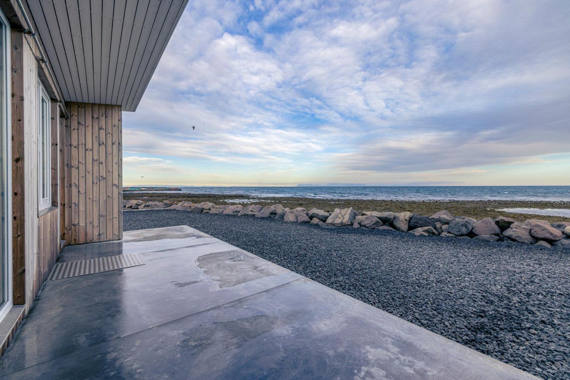 Bay View Apartments Gardur Exterior photo